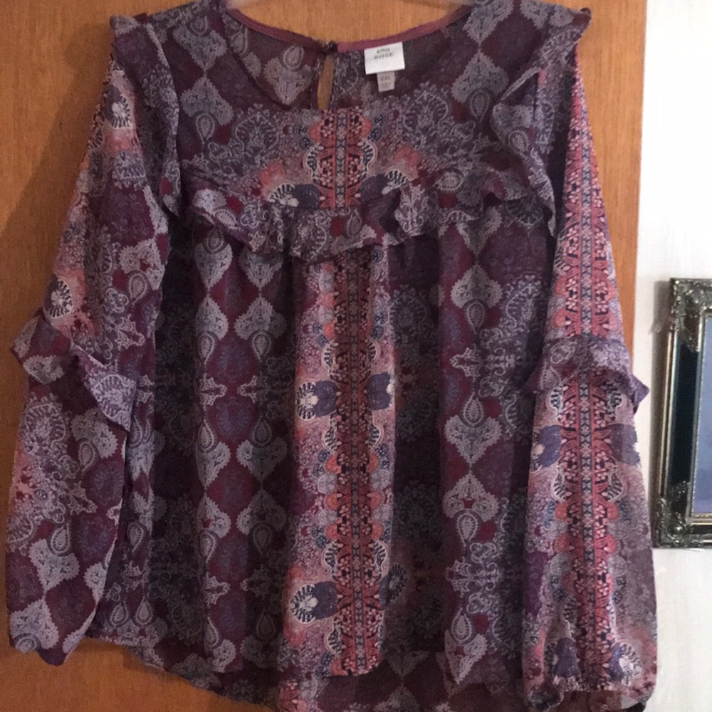 Knox Rose top xxl. NWOT